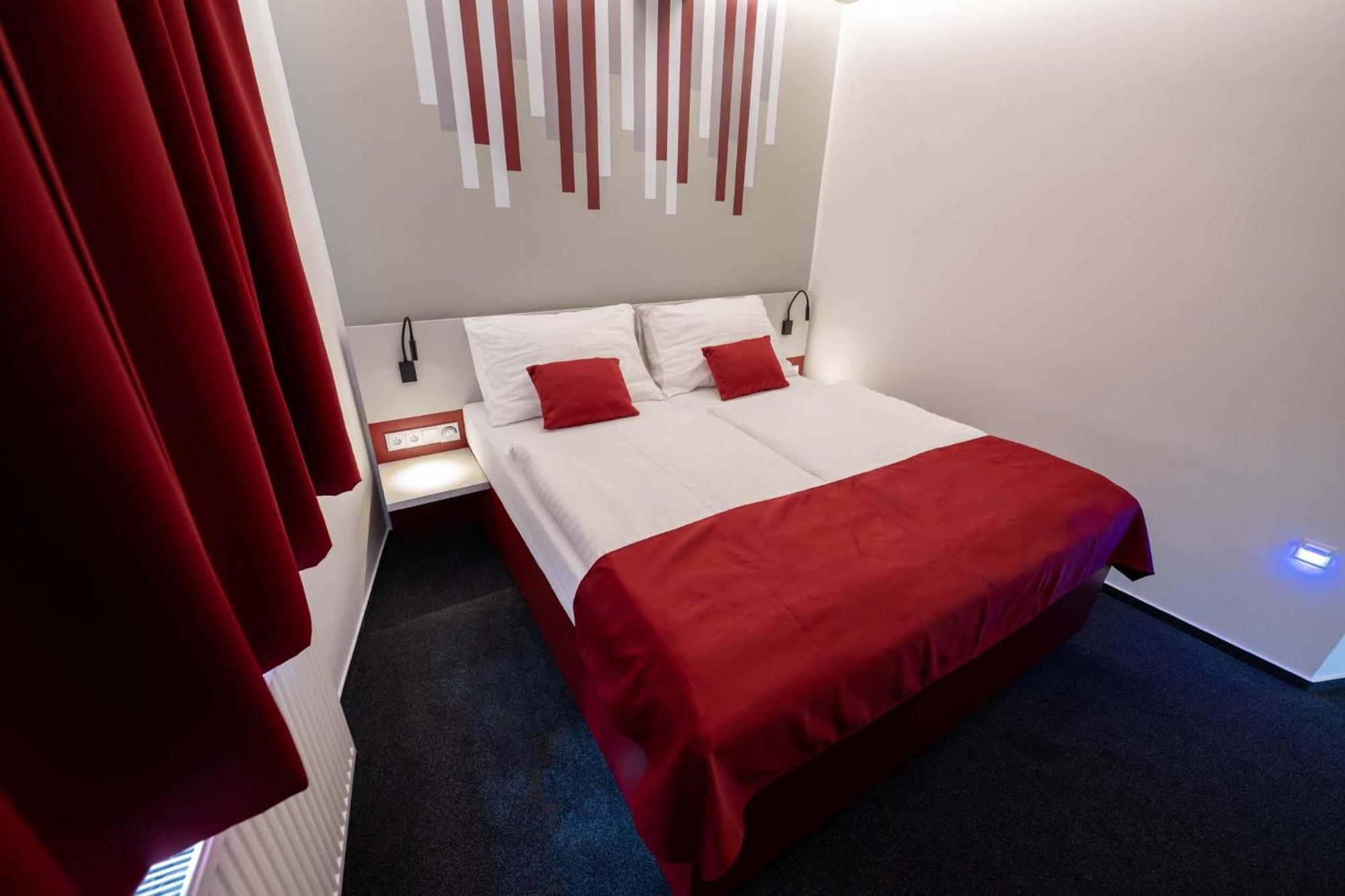 Hotel Villa Eden Jihlava Eksteriør billede